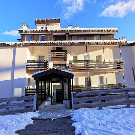 Hostdomus - Green Tech Apartment Sestriere Exterior photo